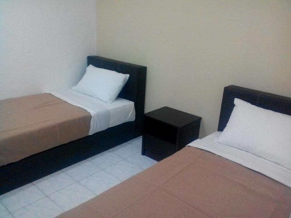 Rst Hotel Johor Bahru Szoba fotó